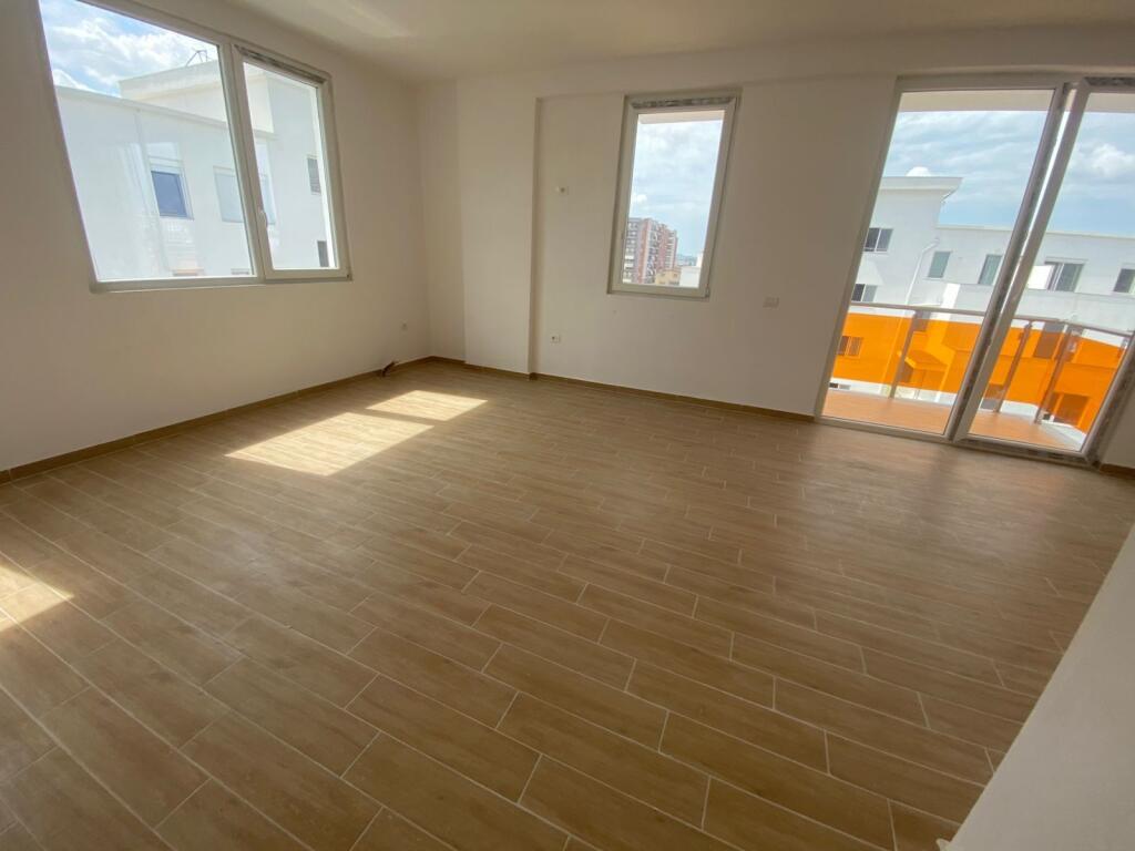In vendita 2+1, vicino urban gate ad Astir, prezzo 140.000 euro