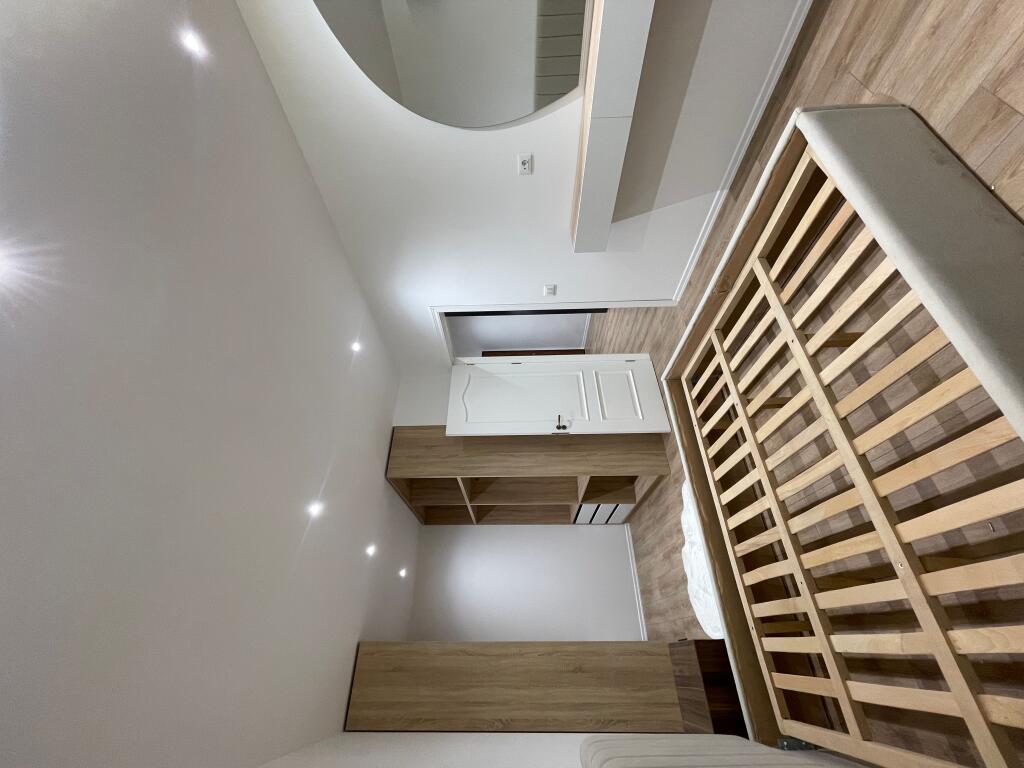 Shitet apartament 1+1 tek Rruga Fortuzi