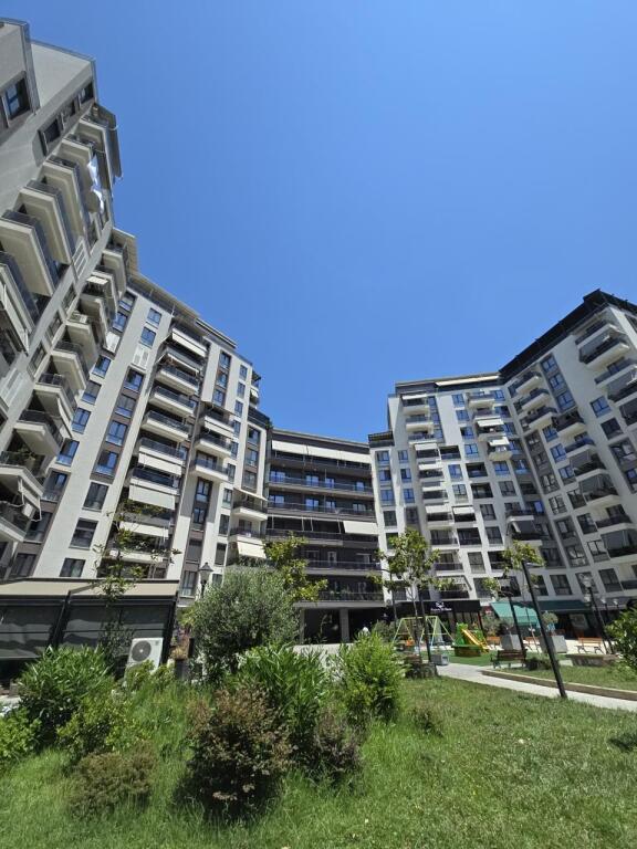 Apartment 2+1+2 for sale near Fusha e Aviacionit