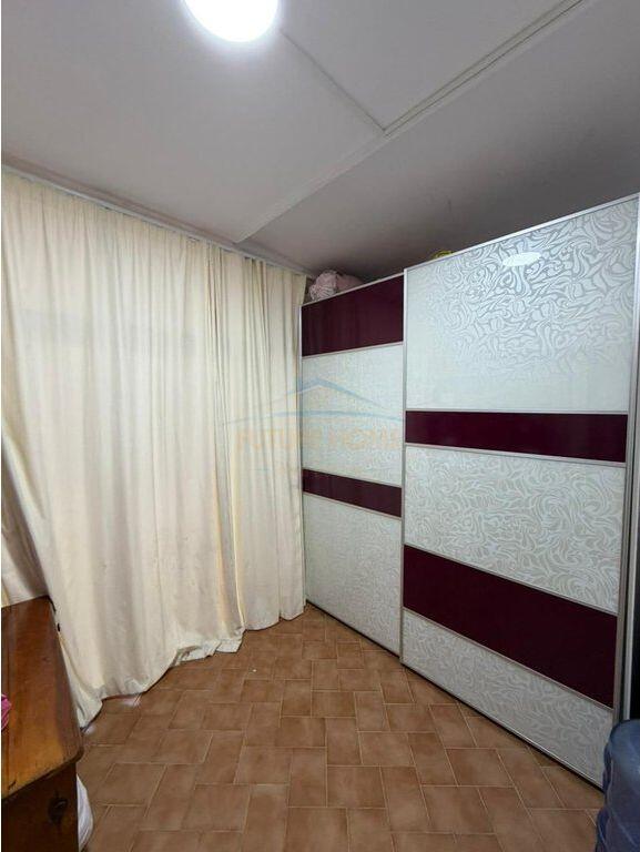 Qera, Apartament 2+1, Unaza e Re, Tiranë.