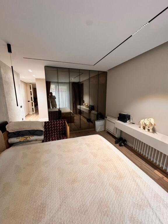 🏡 Shitet Apartament Ekskluziv 3+1+2 me 2 Poste Parkimi