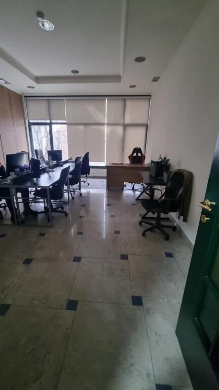 AMBIENT BIZNESI PER SHITJE TE SHESHI WILSON