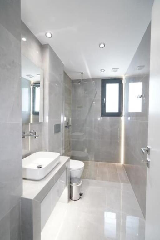 Apartment For Rent 1+1 In Ali Dem (ID B2101323) Tirane