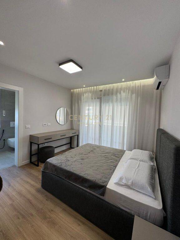 🏢 Apartament 2+1+2 me Parkim – Ish Tregu Elektrik, Pranë Shkollës së Baletit