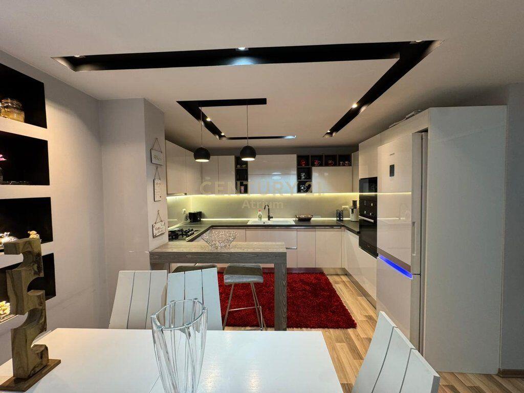 AFFITTIAMO APPARTAMENTO 2+1+BALCONE IN VIA MINE PEZA !!! 1.000 € /Mese