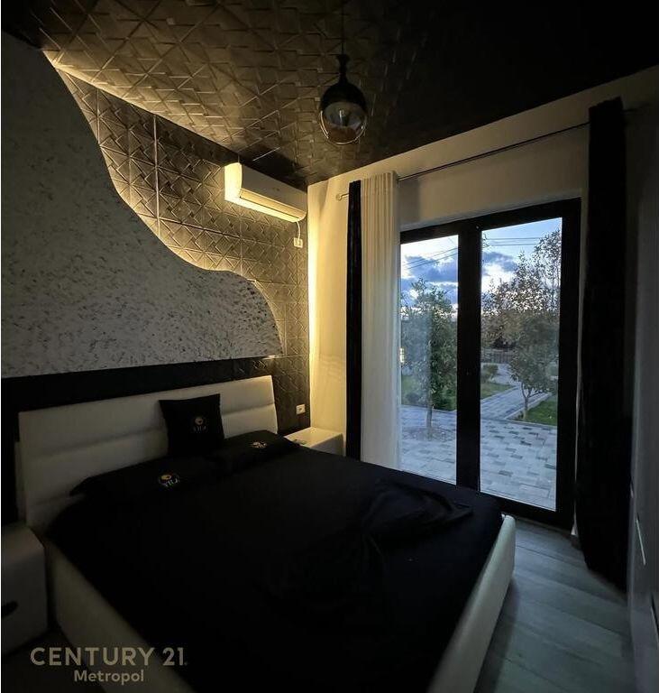 🏡 Villa con piscina in vendita vicino a Hamallaj – Ideale per vacanze o investimento commerciale!