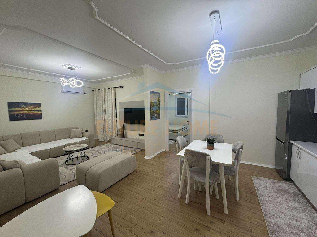 Rent, Apartment 1+1 Dibres Street, Tirana
