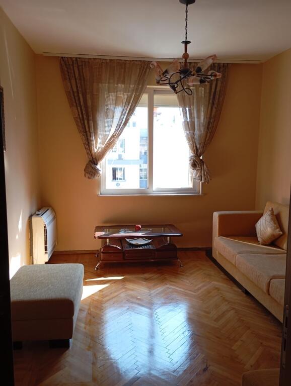 Qira 2+1 Rruga Elbasanit