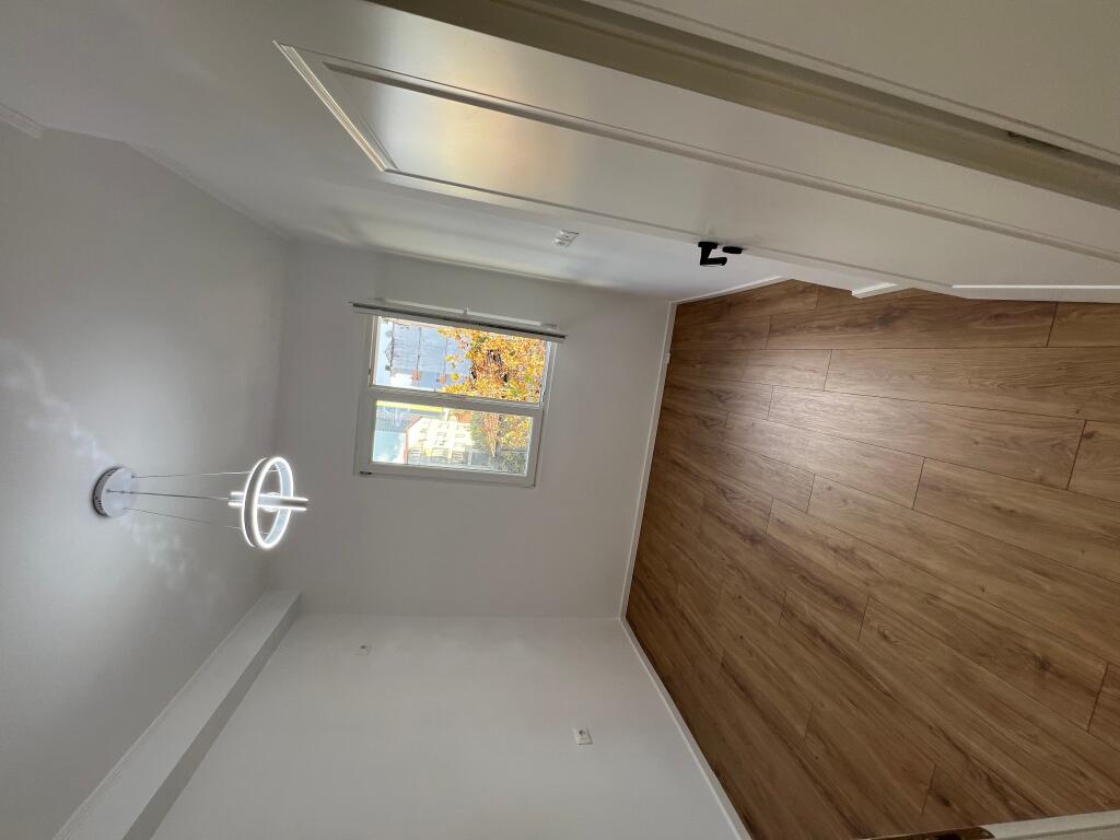 OKAZION—APARTAMENT 2+1 NE SHITJE TE RRUGA E DURRESIT