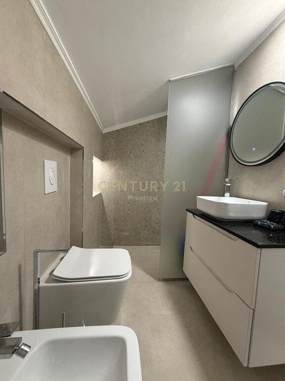 FOR RENT THIRD FLOOR A MODERN VILLA + PARKING SPACE, IN STUDENT CITY! 1,000 € /Month