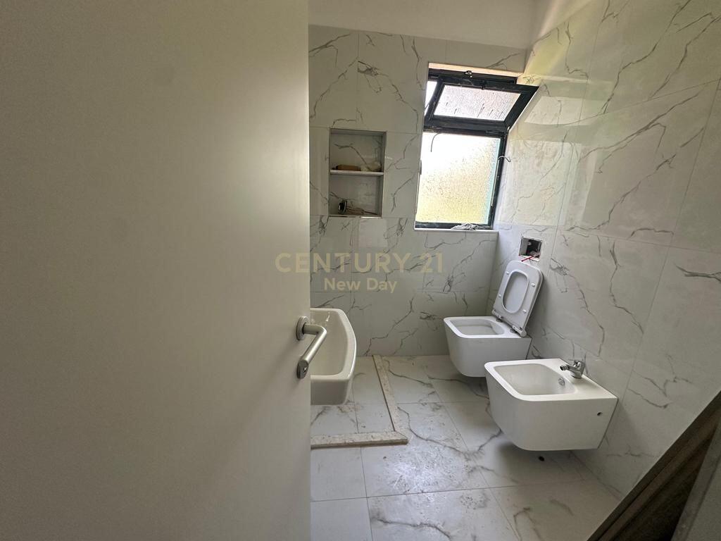 Apartament 2+1 Për Shitje në Golem, Durrës - 105000€ | 83 m²