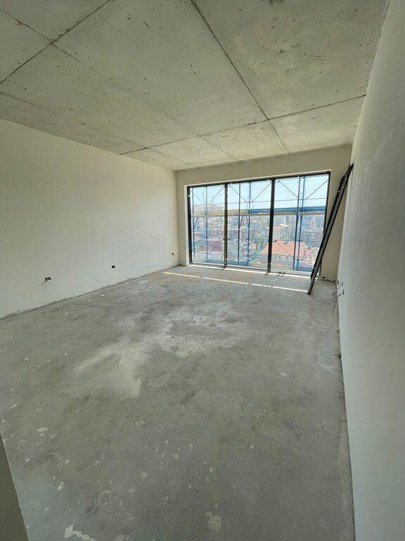 Shitet Apartament 2+1+2, Oberon Residence, Stacioni i Trenit