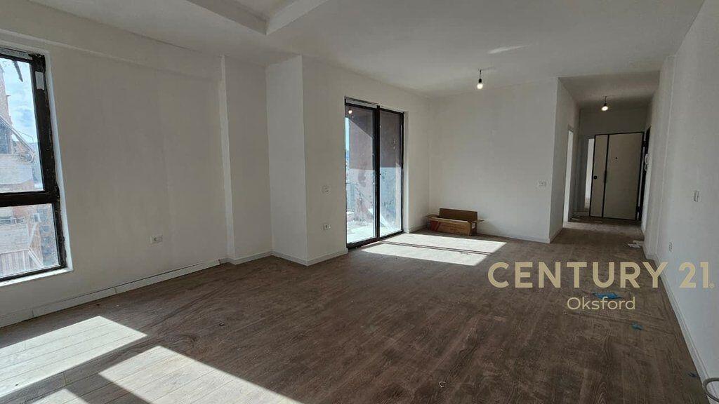 APPARTAMENTO 2+1+GARAGE, IN AFFITTO A MYSLYM SHYRI