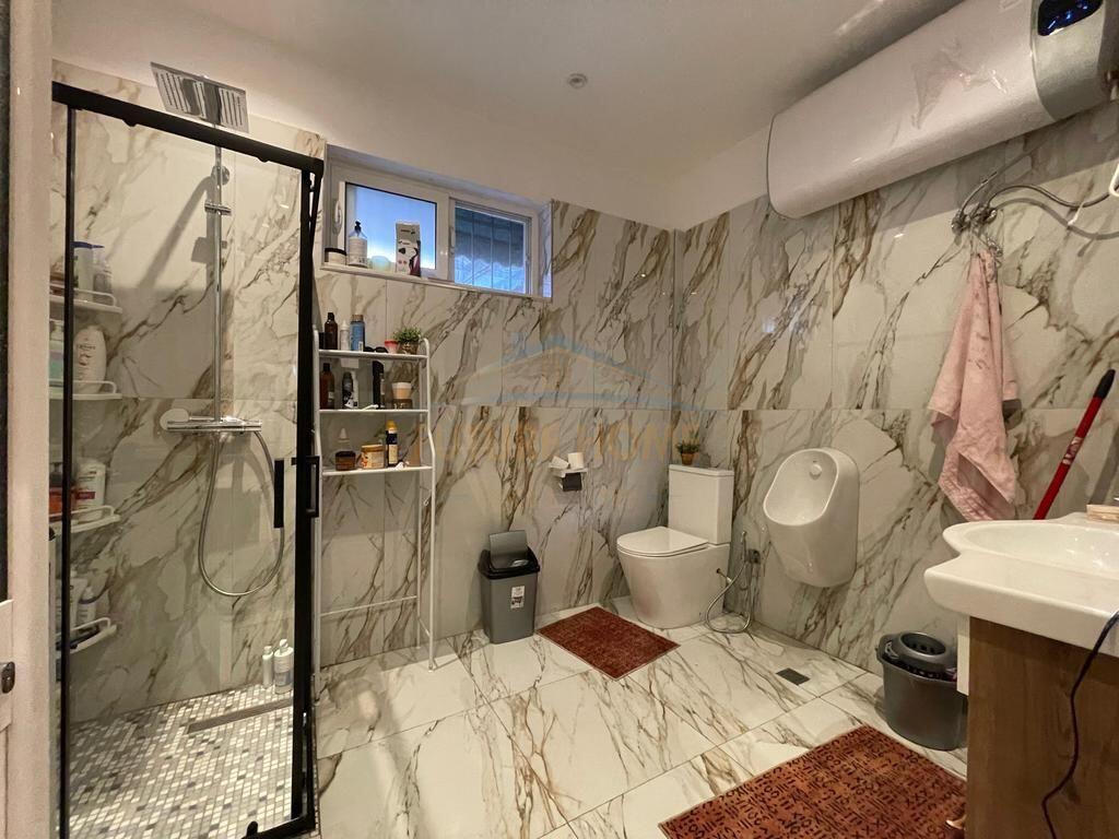 Casa Privata+Cortile in Vendita, Vasil Shanto