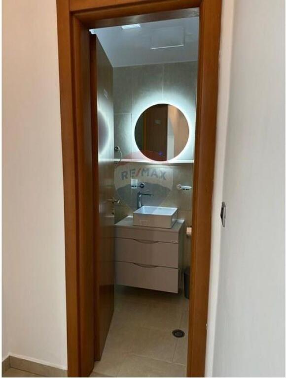 🔑 Ufficio in Affitto a Bllok