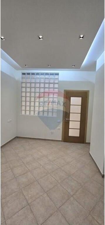 Office for Rent - Elbasani Street !