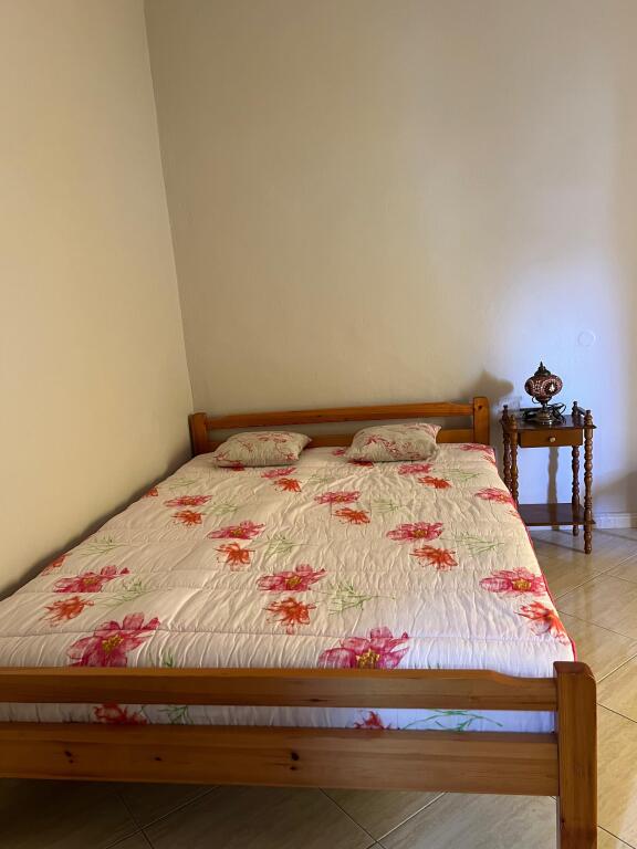 Jepet me qira apartament 2+1 mbrapa Ambasades Amerikane!