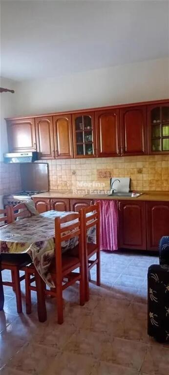 Shtepi me Qera, 2+1 “Ish Stacioni i Trenit” 400 Euro/Muaj rruga ramazan bogdani