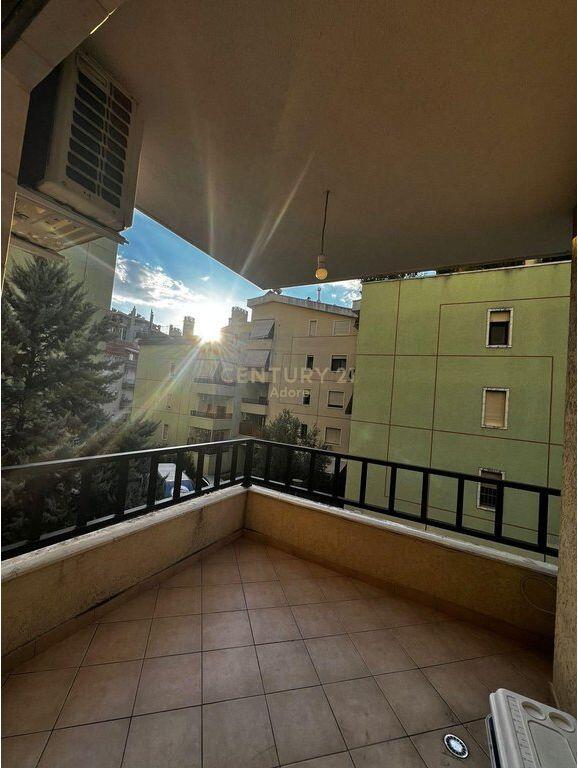 Apartment 2+1+2 for Rent at the Botanical Garden, Tirana