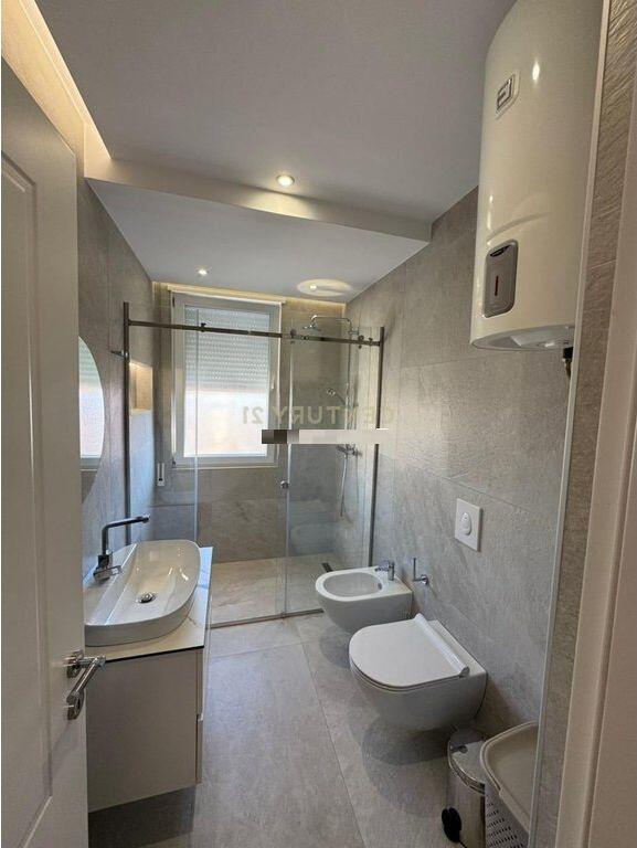 Ish Tregu Elektrik, Apartament 2+1+2 dhe 1 post parkimi