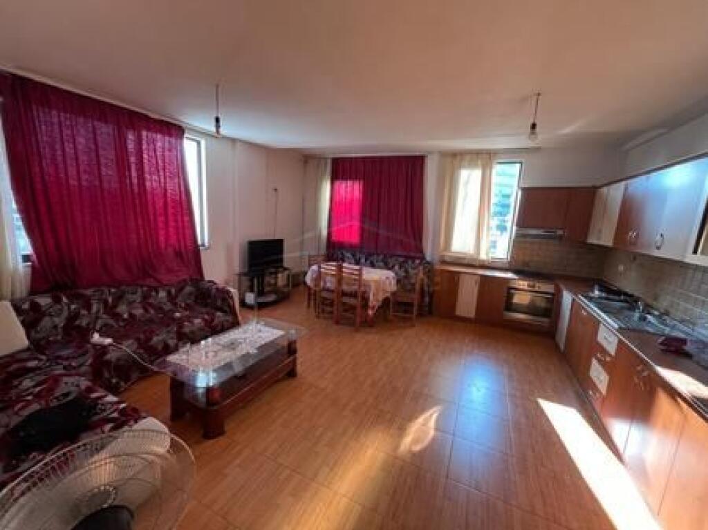 In vendita, Appartamento 2+1, Zogu i Zi, Tirane