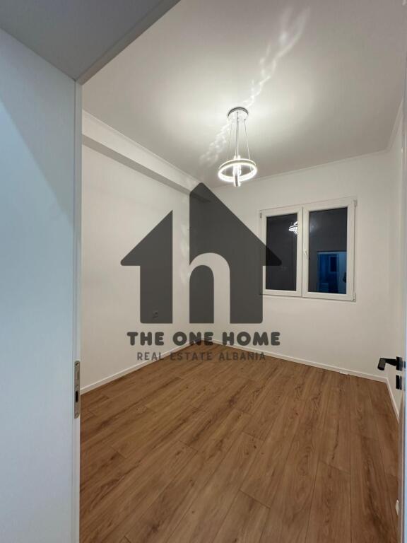 Ap.Shitje 2+1 Rruga Durresit.