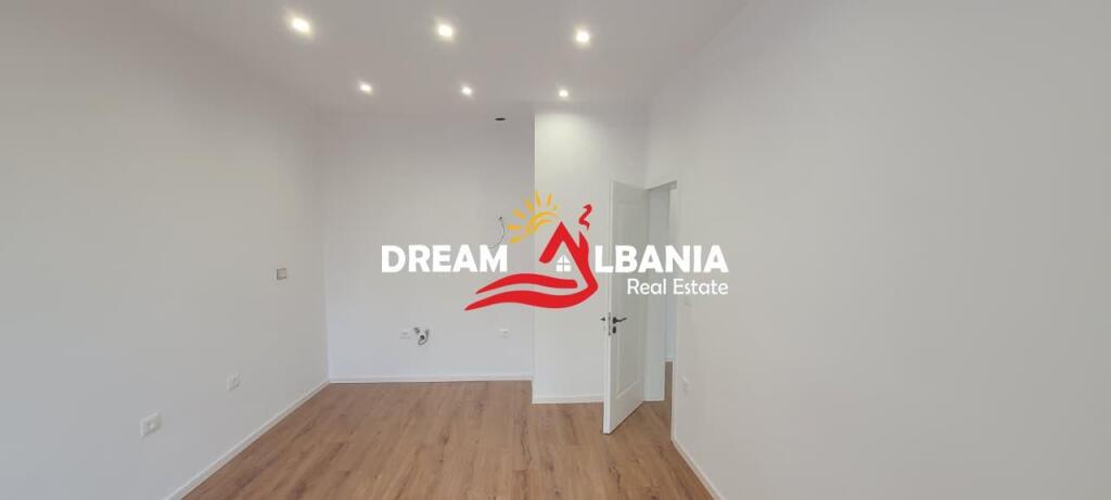 Appartamento 2+1 in Vendita nel Centro, Vicino alla Stazione di Polizia N. 3 (ID 4129548)