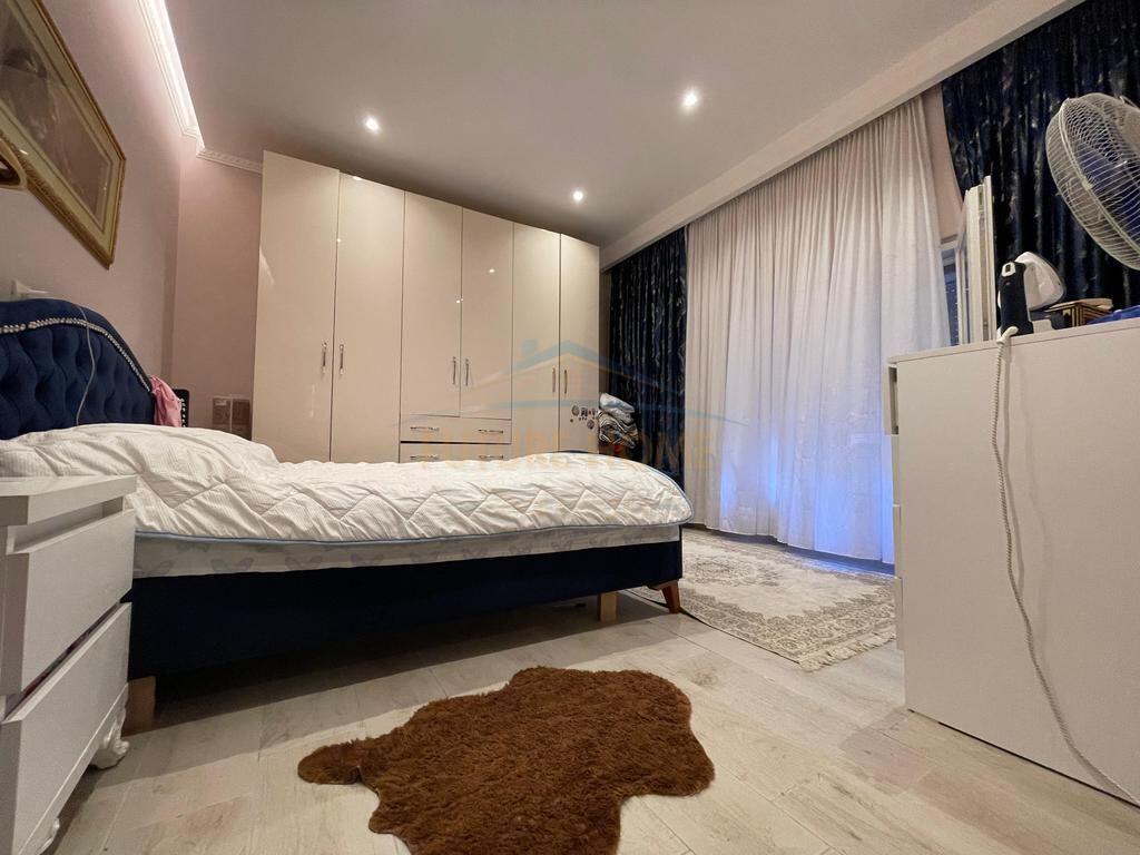 Casa Privata+Cortile in Vendita, Vasil Shanto