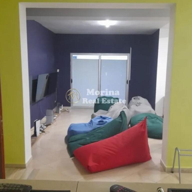 Qera, Ambient Biznesi, Rruga Bill Klinton, afer Kodres se Diellit, 1500 euro/muaj