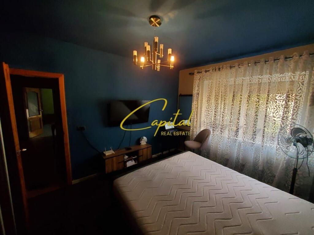 SHITET APARTAMENT 3+1+2 21 DHJETORI 225.000 EURO