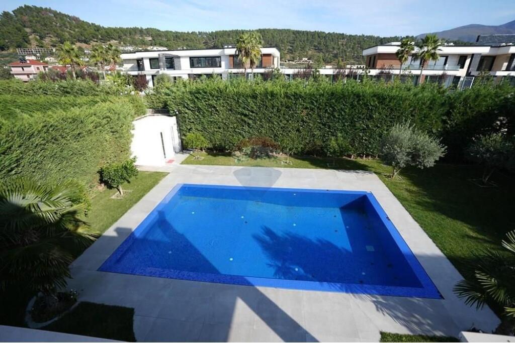 VILE PER QIRA, ELBASAN