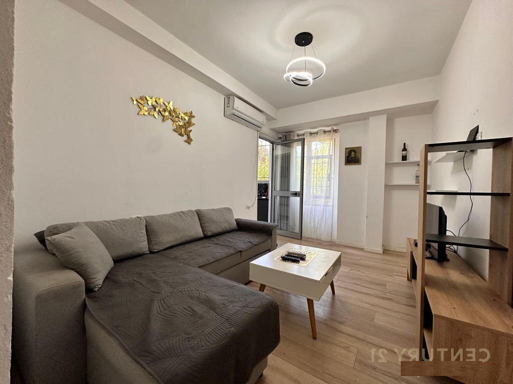 APARTAMENT 2+1 ME HIPOTEKE ME 2 POST PARKIMI, NE SHKOZE.