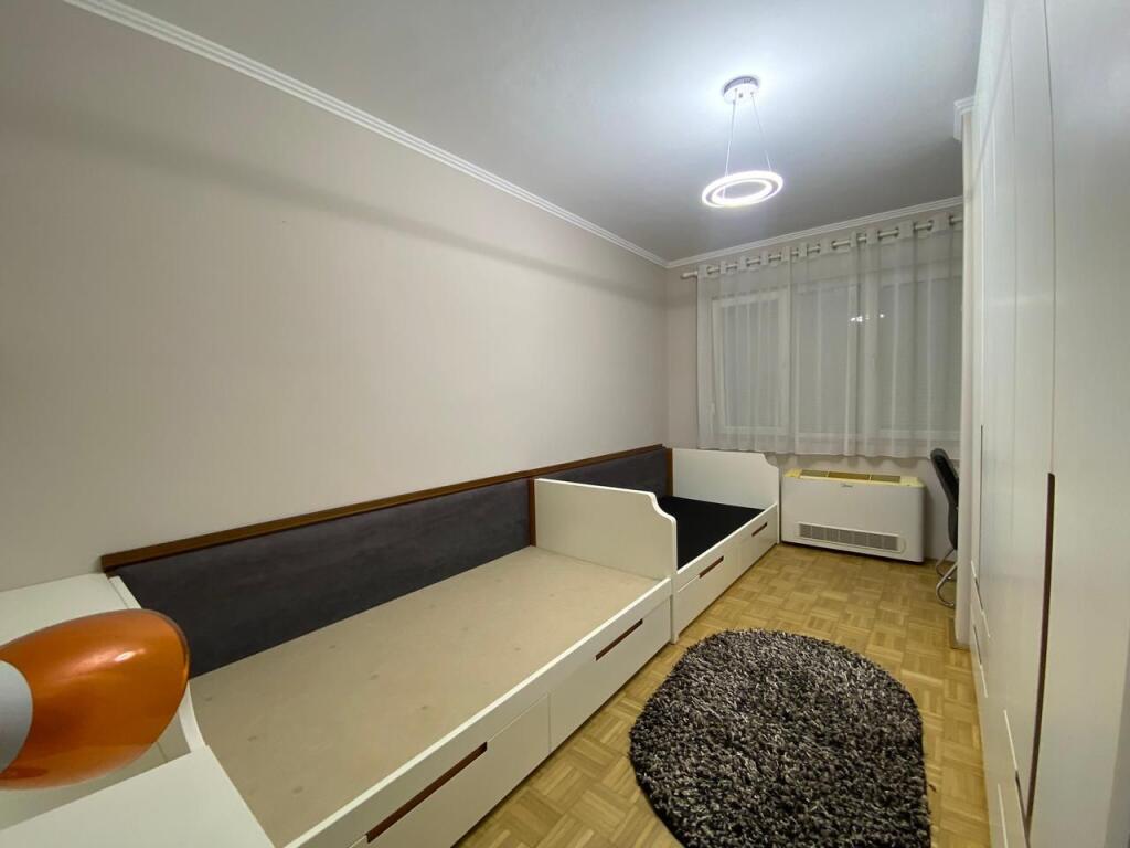 APARTAMENT 2+1 me QIRA, PAS POSTES NR 8