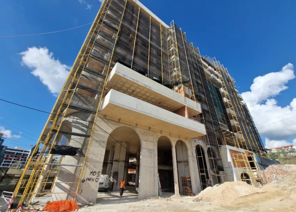 Apartament 2+1 ne Shitje Rezidenca Aluna Paskuqan