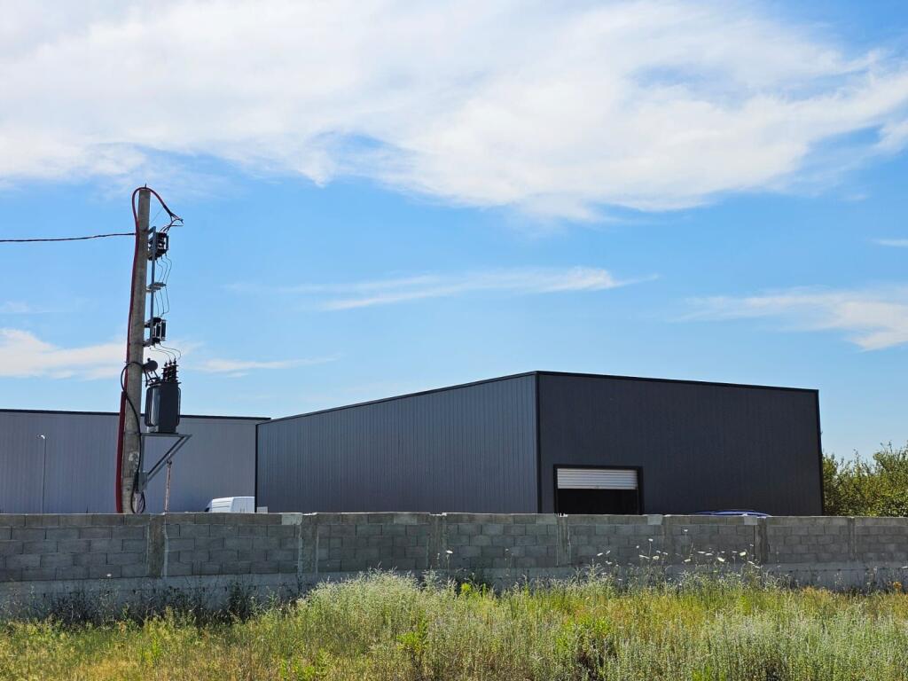 SHITET BIZNES USHQIMOR – GATI PËR PUNË!  Shitet biznes prodhimi dhe distribucioni majoneze &amp; ketchup me aktivitet aktiv në treg prej 10 vitesh.