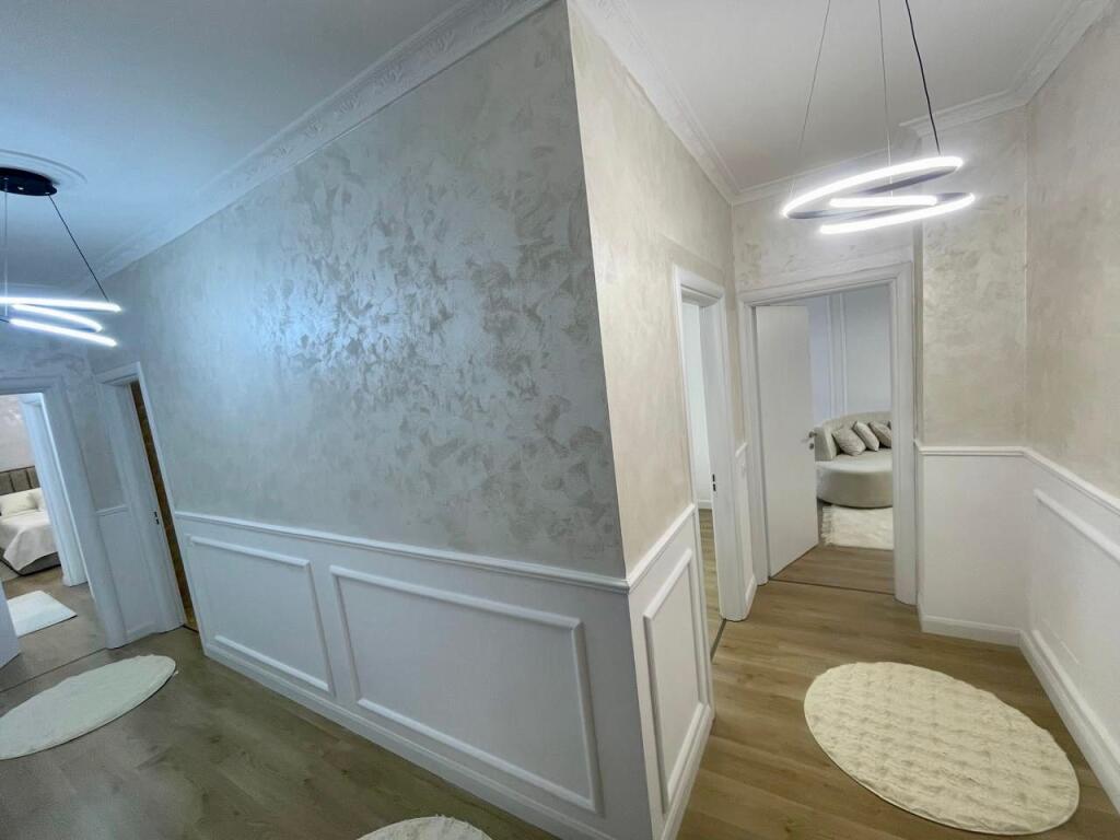 📣 VENDESI Appartamento 2+1 📍 Astir Tirana, Vicino a “Eja Studio” ✨