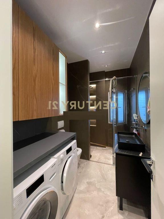 Apartament 1+1me post parkimi për qira në Rezidencën Lake Land në Farkë, Tiranë!