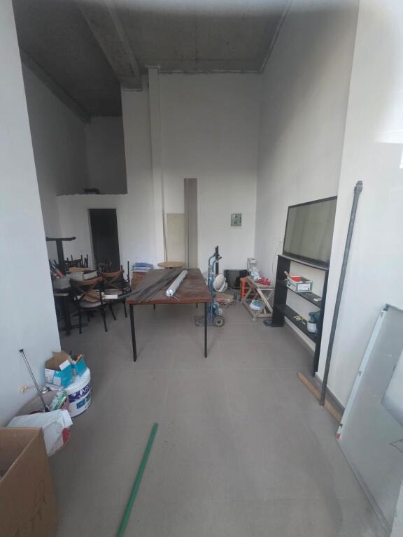 Shitet, Ambjent biznesi + Depo + 2 Poste parkimi,Platinum Residence, Bulevardi Ri, Tiranë