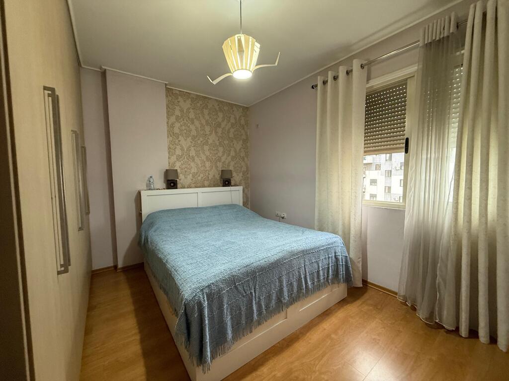 Apartament 2+1  me qira ne Astir