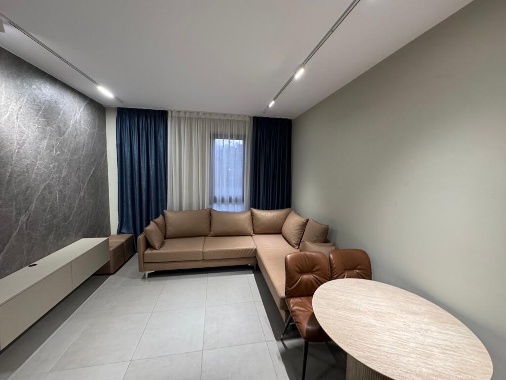 📣 SUPER APARTMENT 1+1 FOR RENT 📍 Green City Residence, Astir ✨  🏢 New and quality building 🛋️ Fully furnished by an architect, in a contemporary style  💶 Price: 550€ / month