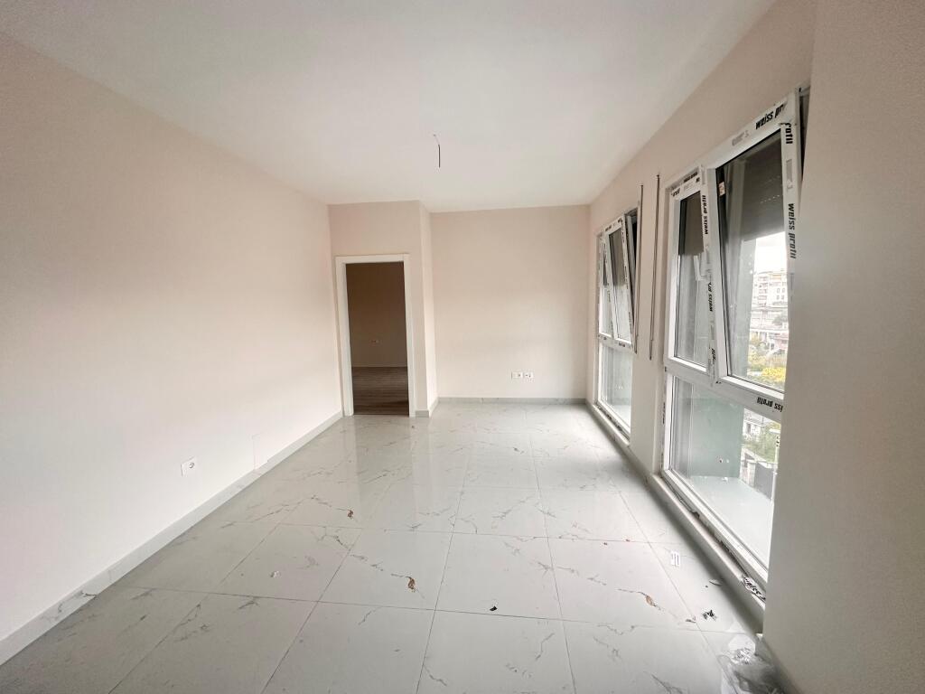 🏢 Jepet me qira apartament 1+1 – Jordan Misja