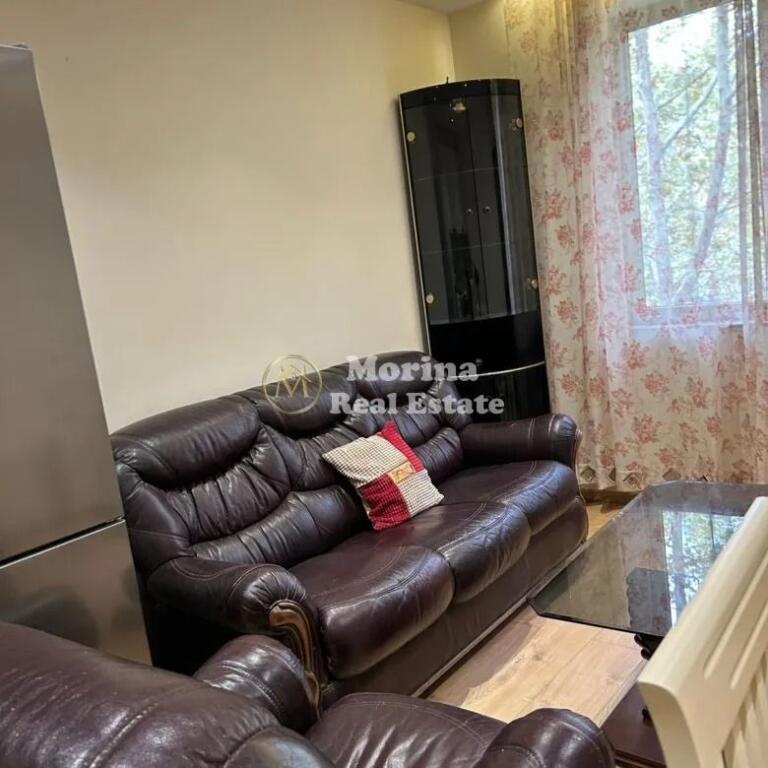 Qera Apartament 2+1, Bulevardi Bajram Currii, 550 Euro/Muaj