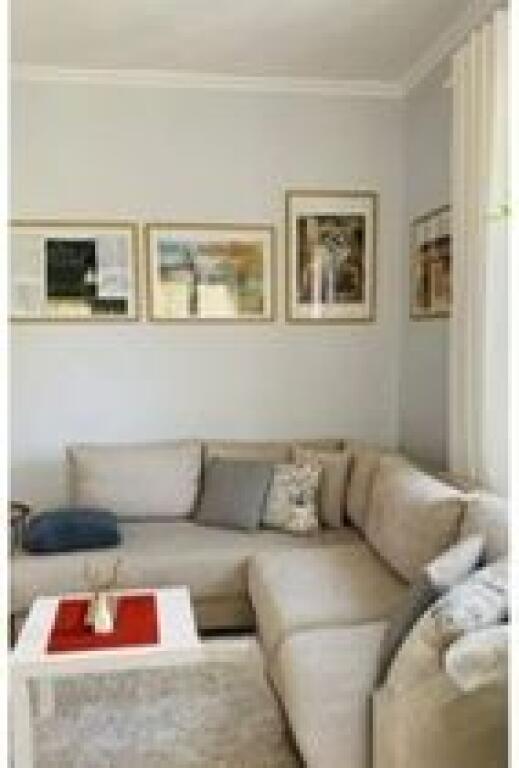 Apartament super 2+1 në rrugën Kavajes me 700€