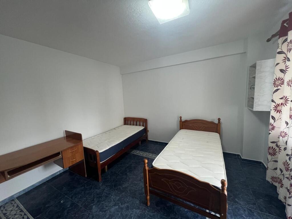 Appartamento 1+1 in affitto boulevard zogu i pare vicino a New Yorku