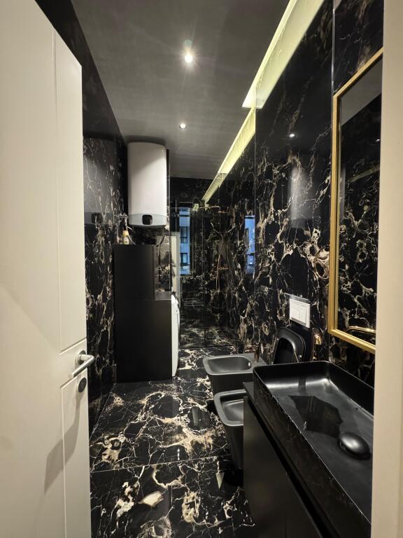 Apartment 2+1+2 for sale Square 21 Kavaja Street