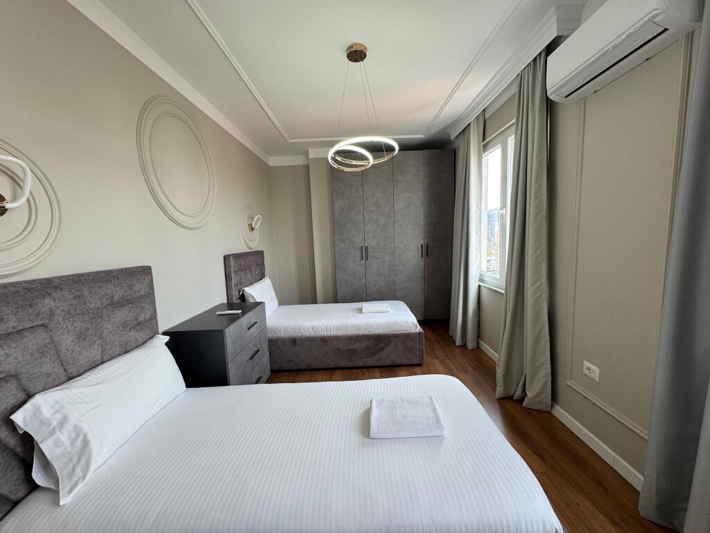 Apartment 2+1+2 for sale, Former Exhibition