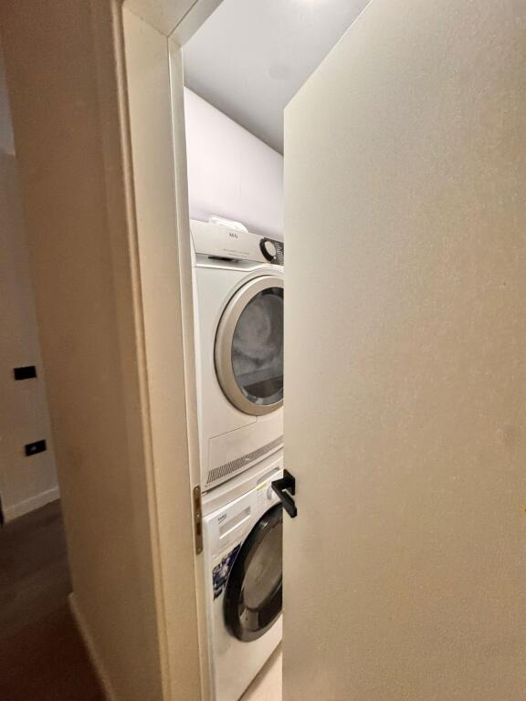 🏡 Shitet Apartament Ekskluziv 3+1+2 me 2 Poste Parkimi