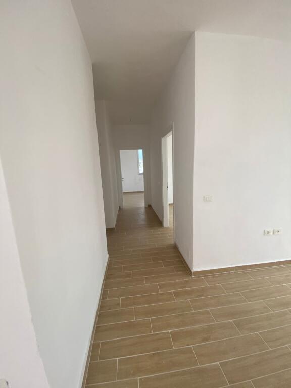 In vendita 2+1, vicino urban gate ad Astir, prezzo 140.000 euro