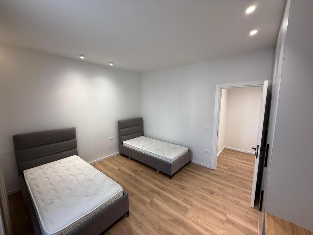 Vendesi Appartamento di Lusso 2+1+1 – Campo di Aviazione