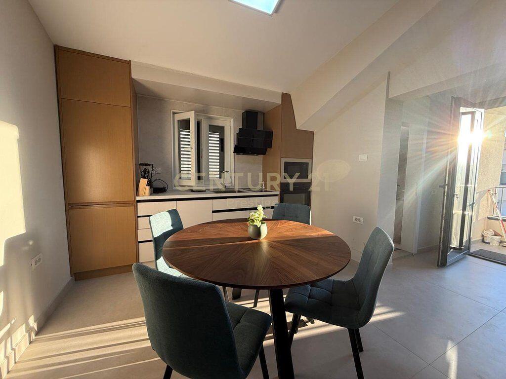 FOR RENT THIRD FLOOR A MODERN VILLA + PARKING SPACE, IN STUDENT CITY! 1,000 € /Month